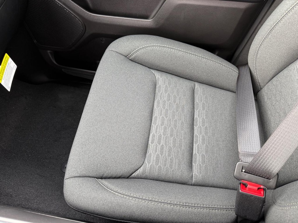 Ram 1500 Vehicle Full-screen Gallery Image 19