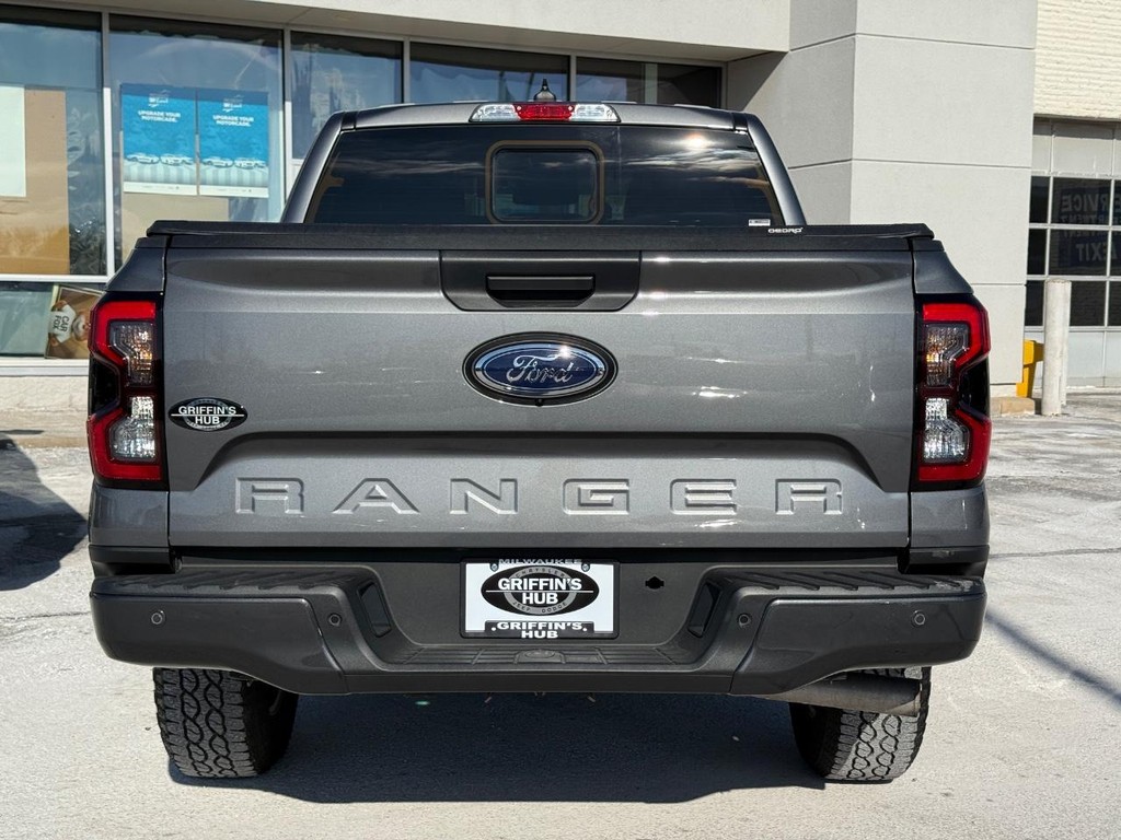 Ford Ranger Vehicle Full-screen Gallery Image 05
