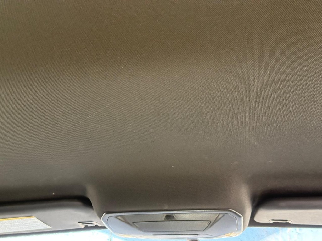 Ford Focus Vehicle Full-screen Gallery Image 13