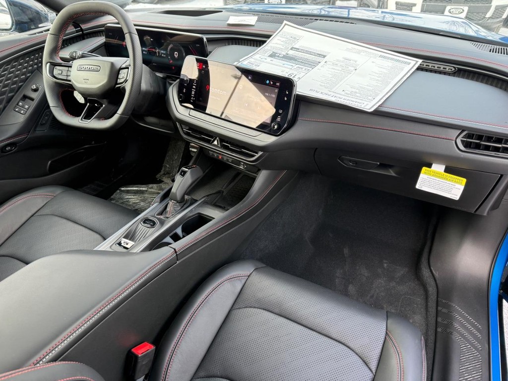 Dodge Charger Vehicle Full-screen Gallery Image 08