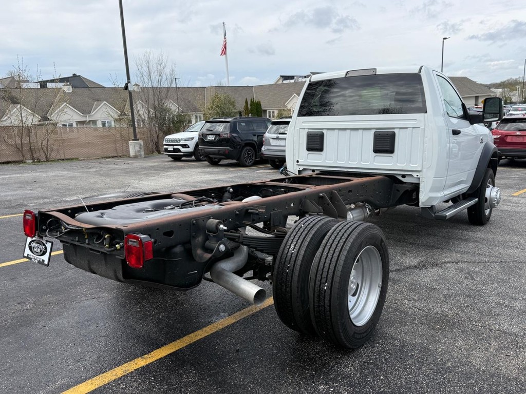 Ram 4500 Chassis Cab Vehicle Full-screen Gallery Image 05