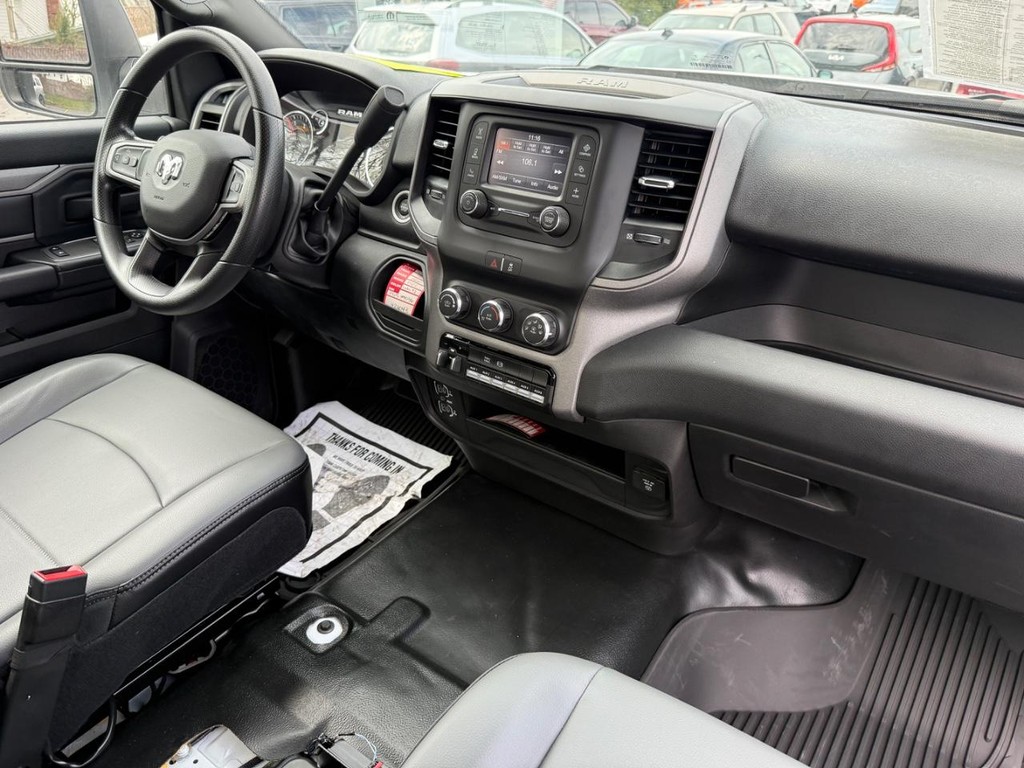 Ram 4500 Chassis Cab Vehicle Full-screen Gallery Image 10
