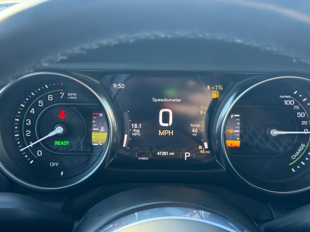 Jeep Wrangler 4xe Vehicle Full-screen Gallery Image 17