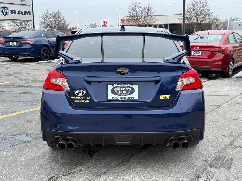 Subaru WRX Vehicle Full-screen Gallery Image 04