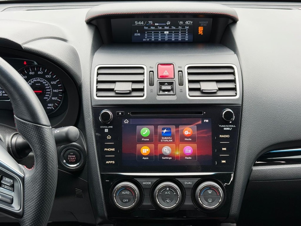 Subaru WRX Vehicle Full-screen Gallery Image 09