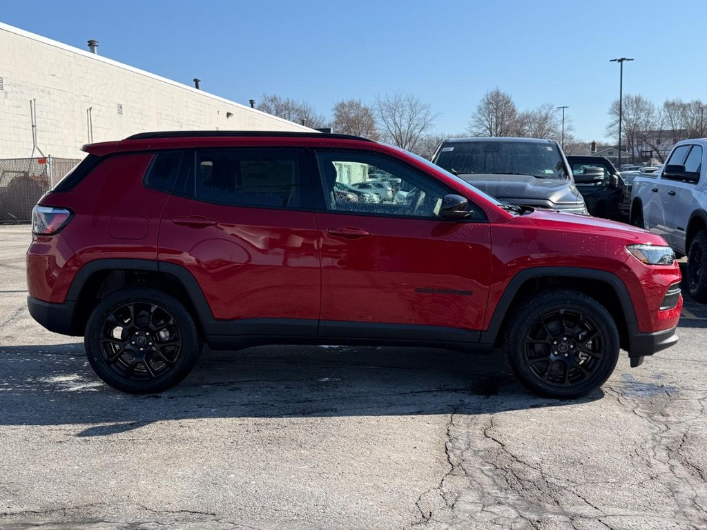 Jeep Compass Vehicle Full-screen Gallery Image 02