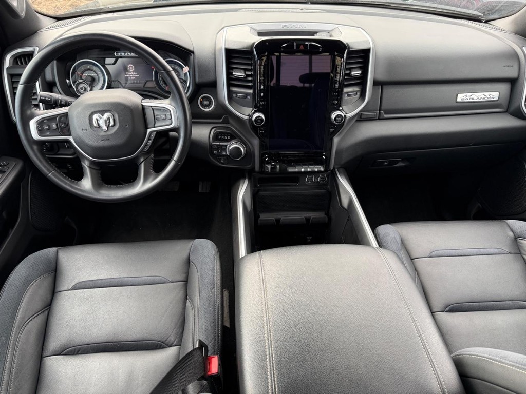 Ram 1500 Vehicle Full-screen Gallery Image 06