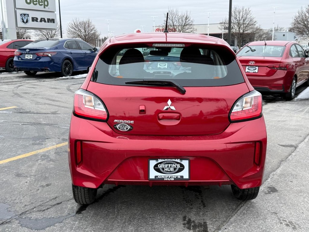 Mitsubishi Mirage Vehicle Full-screen Gallery Image 04