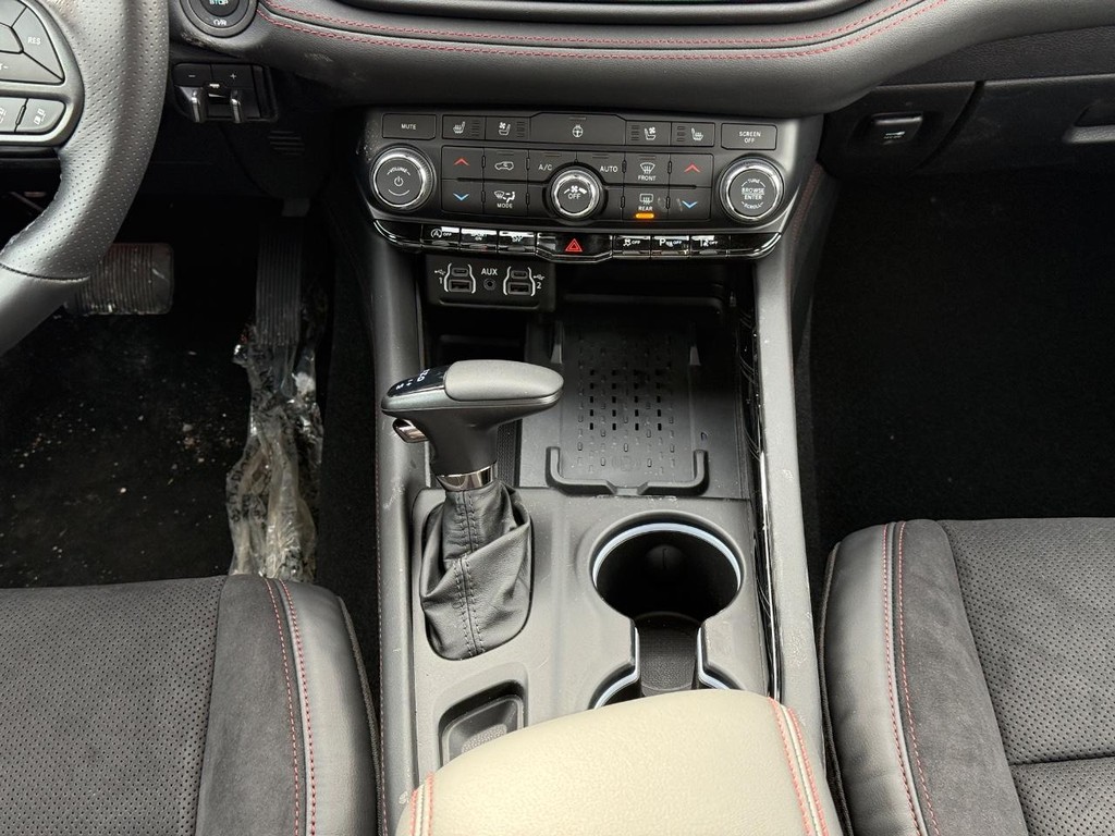 Dodge Durango Vehicle Full-screen Gallery Image 10