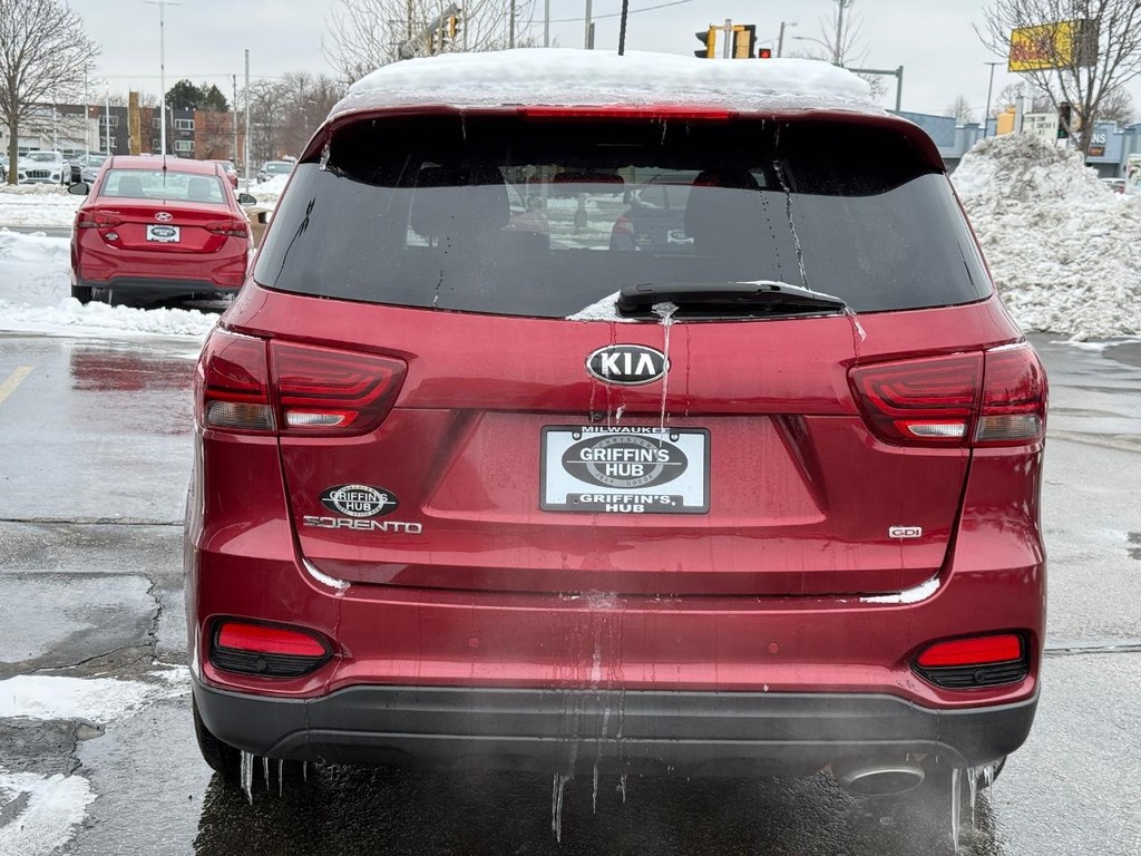 Kia Sorento Vehicle Full-screen Gallery Image 04