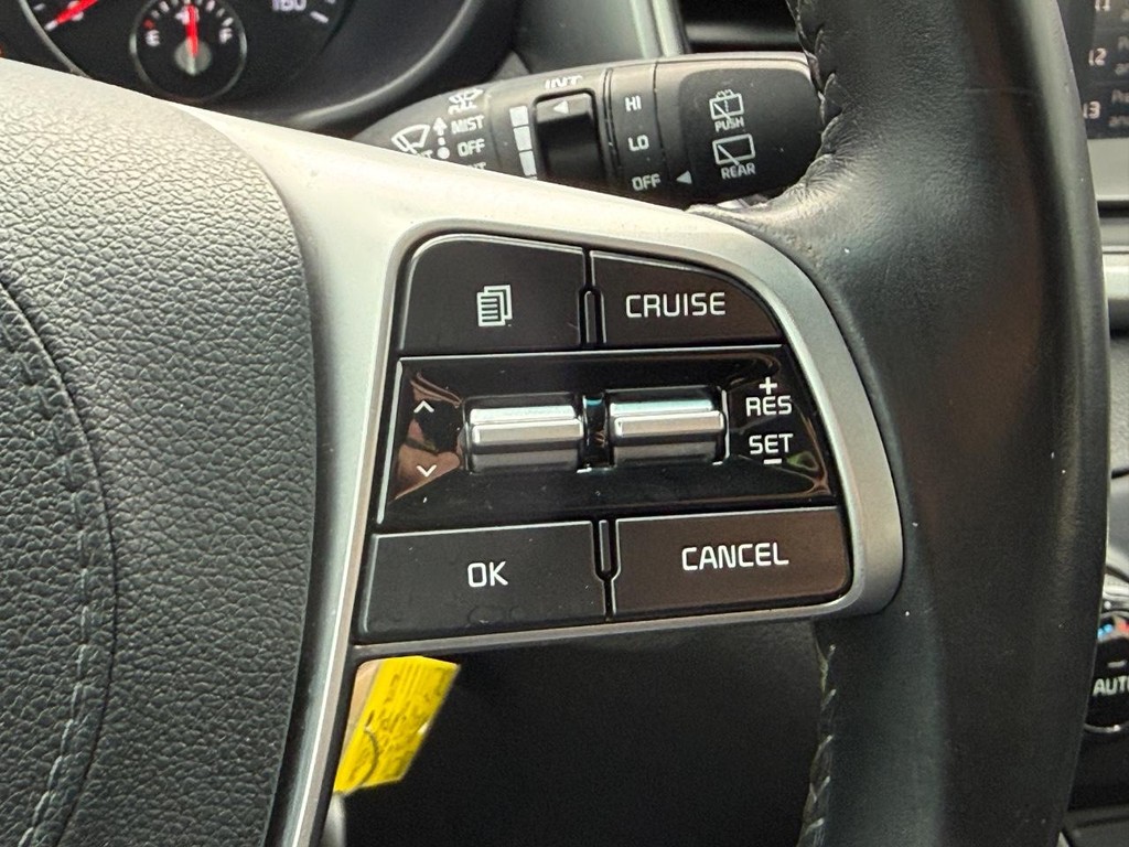 Kia Sorento Vehicle Full-screen Gallery Image 17