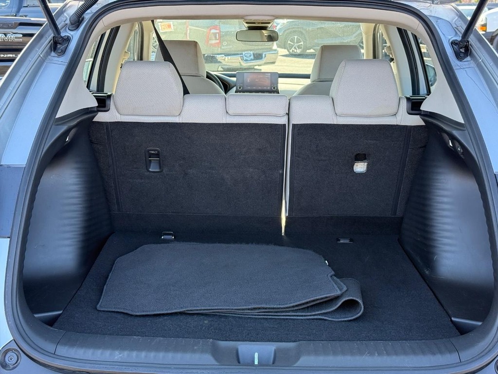 Honda HR-V Vehicle Full-screen Gallery Image 05