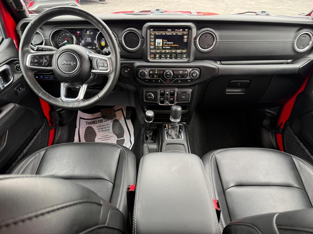 Jeep Wrangler 4xe Vehicle Full-screen Gallery Image 07