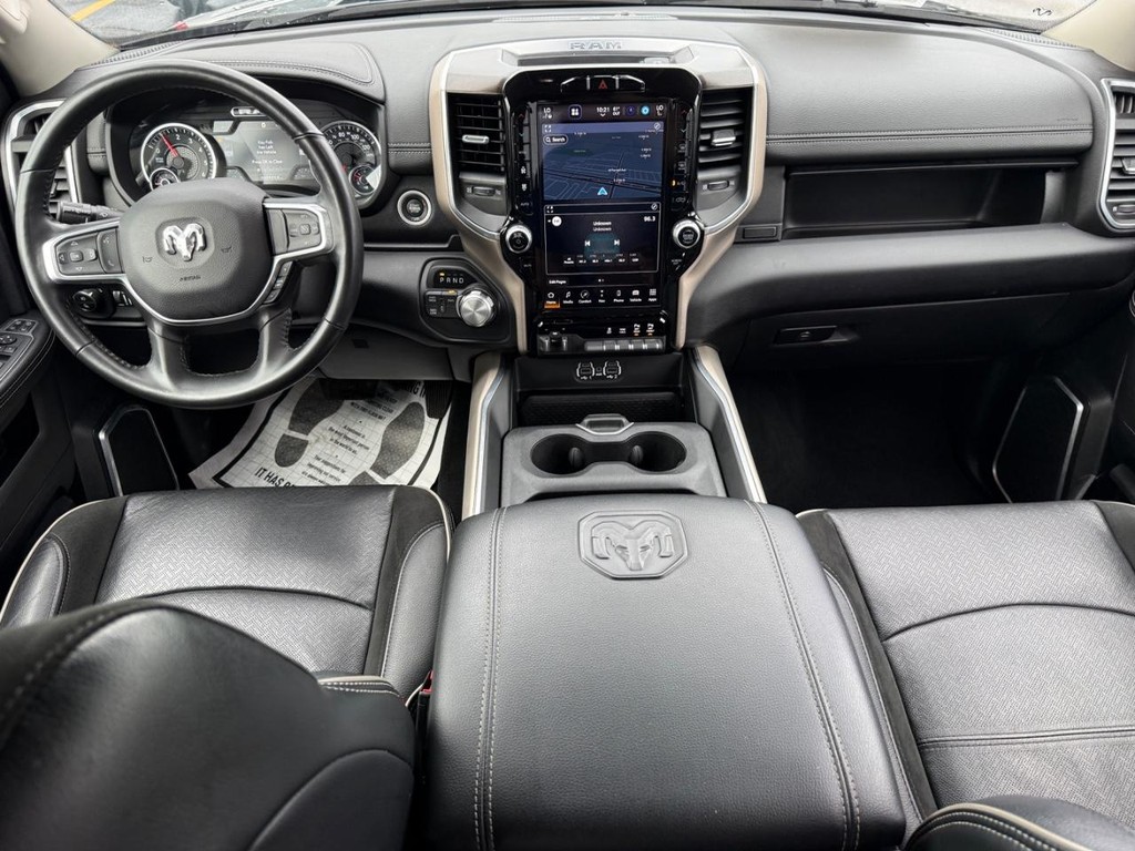 Ram 2500 Vehicle Full-screen Gallery Image 08