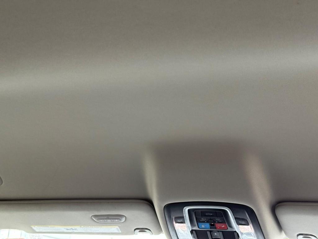 Ram 2500 Vehicle Full-screen Gallery Image 13