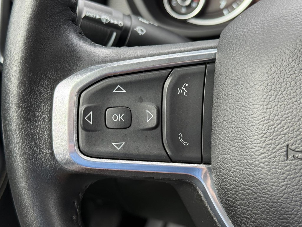 Ram 2500 Vehicle Full-screen Gallery Image 15