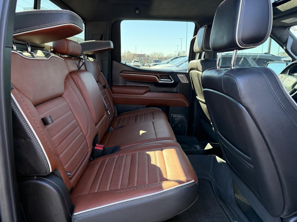 GMC Sierra 1500 Vehicle Full-screen Gallery Image 07