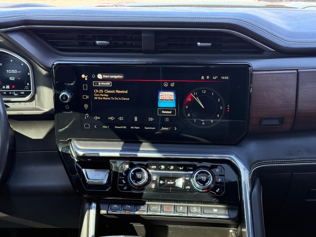 GMC Sierra 1500 Vehicle Full-screen Gallery Image 09