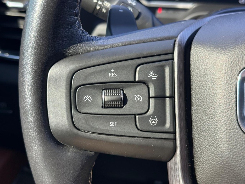 GMC Sierra 1500 Vehicle Full-screen Gallery Image 15