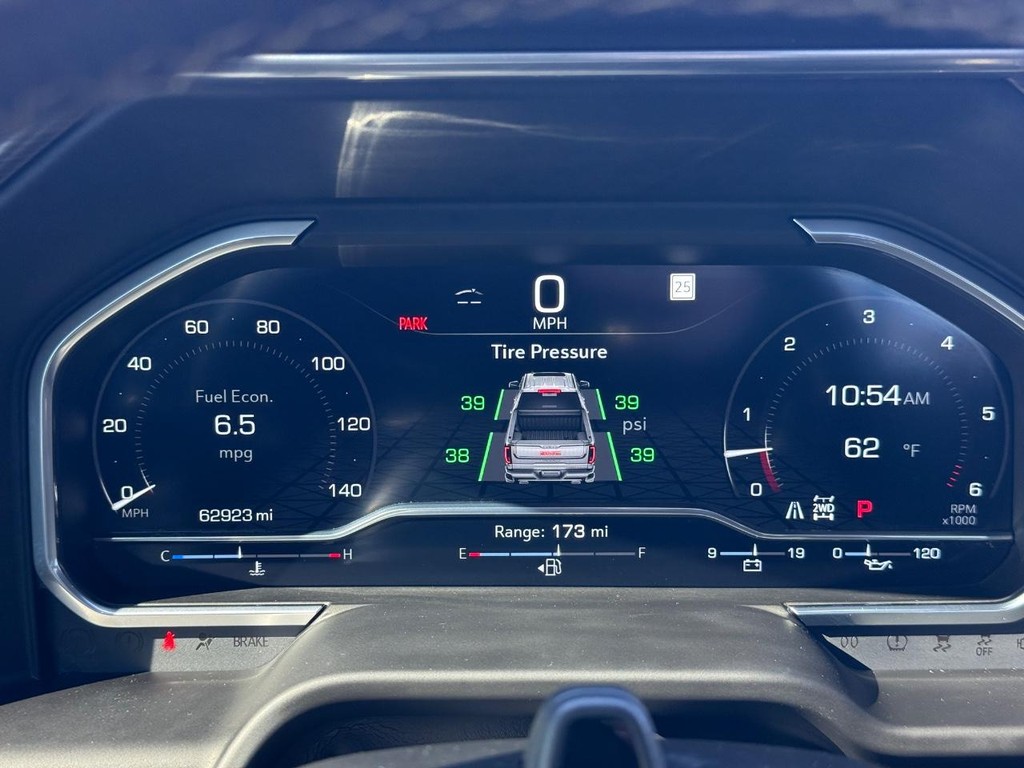 GMC Sierra 1500 Vehicle Full-screen Gallery Image 17