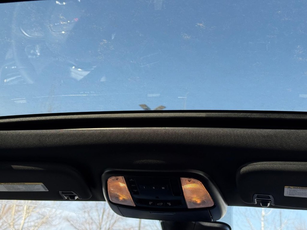 Dodge Durango Vehicle Full-screen Gallery Image 13