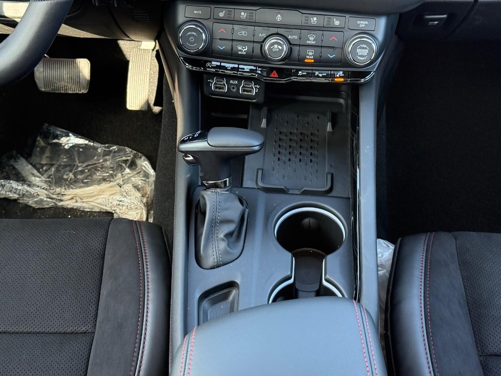 Dodge Durango Vehicle Full-screen Gallery Image 10