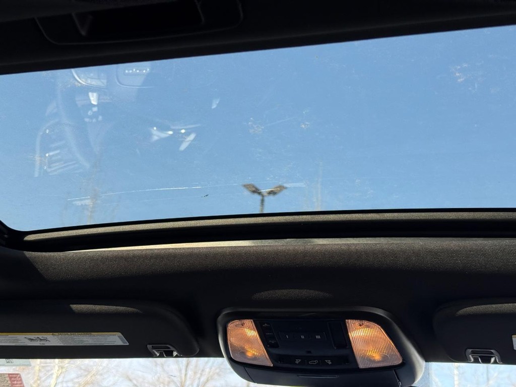 Dodge Durango Vehicle Full-screen Gallery Image 13