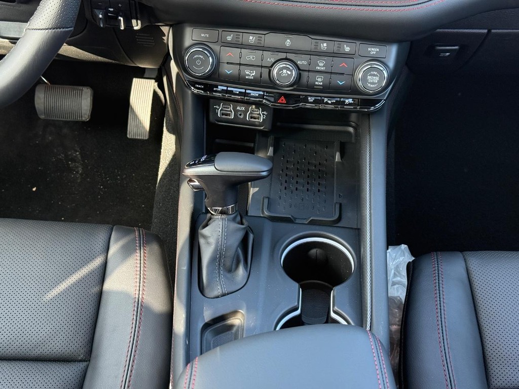 Dodge Durango Vehicle Full-screen Gallery Image 10