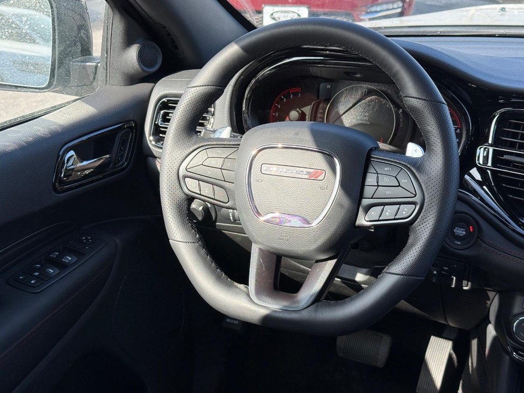 Dodge Durango Vehicle Full-screen Gallery Image 11