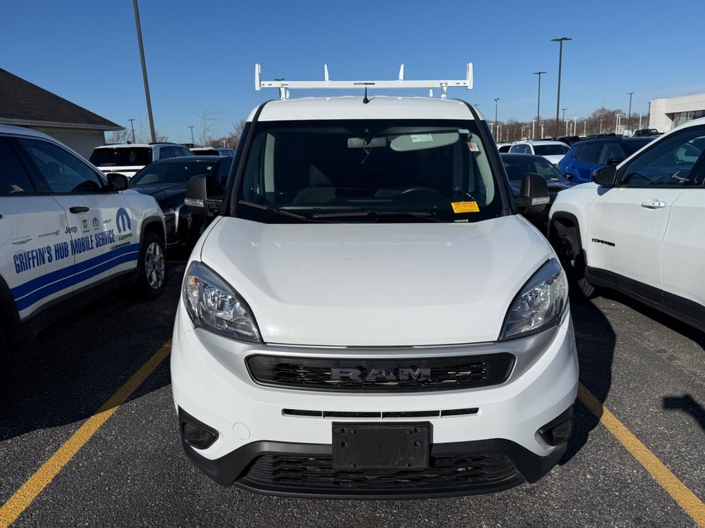 Ram ProMaster City Cargo Van Vehicle Full-screen Gallery Image 02