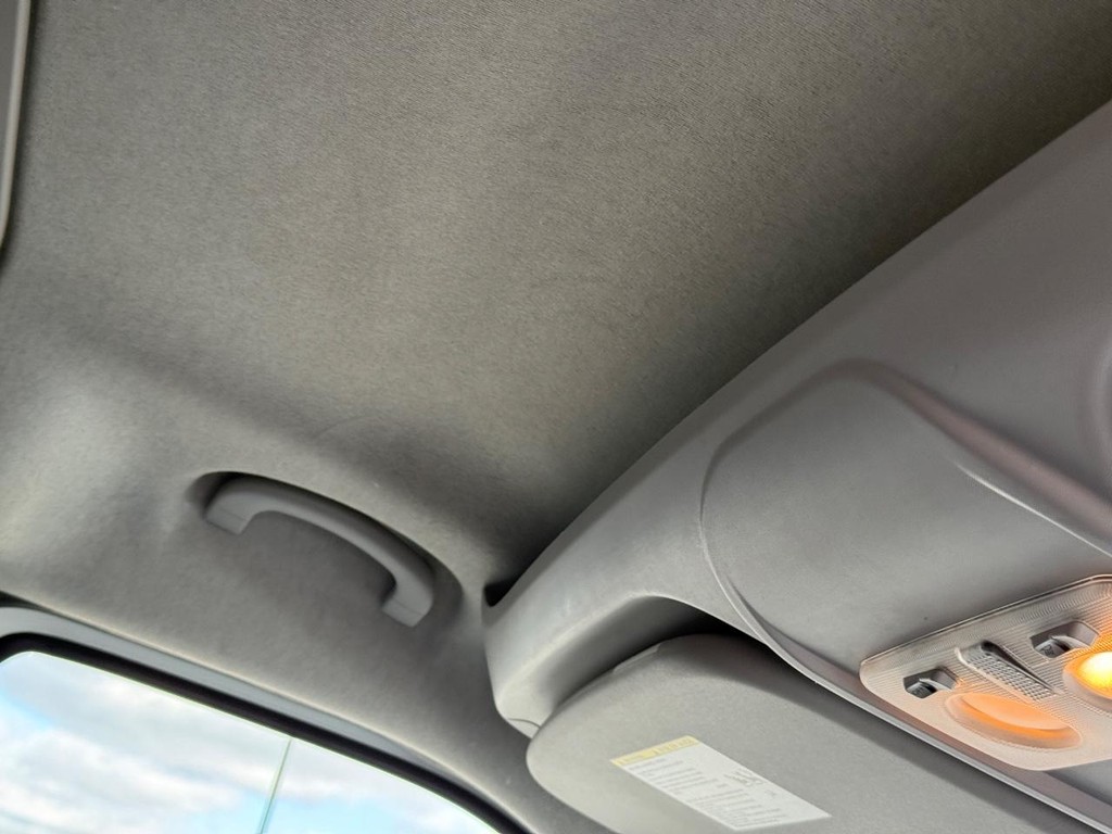 Ram ProMaster City Cargo Van Vehicle Full-screen Gallery Image 09