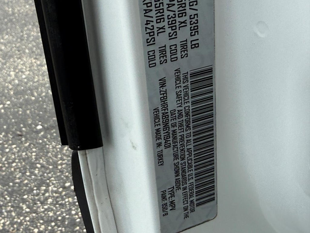 Ram ProMaster City Cargo Van Vehicle Full-screen Gallery Image 19