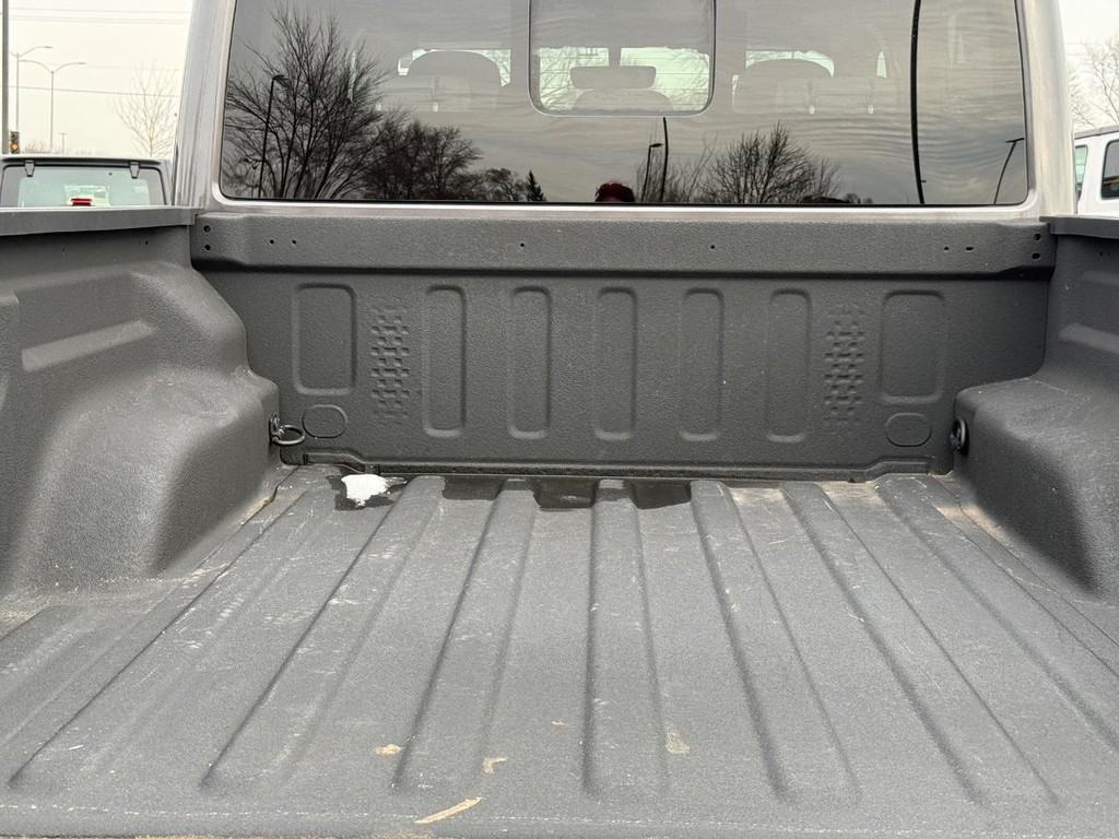 Jeep Gladiator Vehicle Full-screen Gallery Image 07