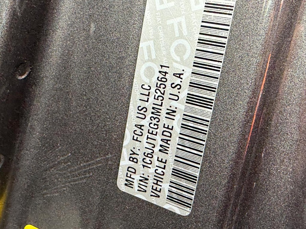 Jeep Gladiator Vehicle Full-screen Gallery Image 24