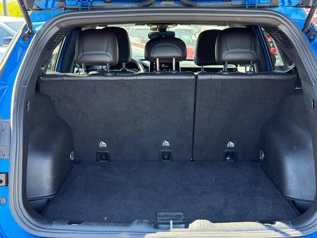 Jeep Compass Vehicle Full-screen Gallery Image 05