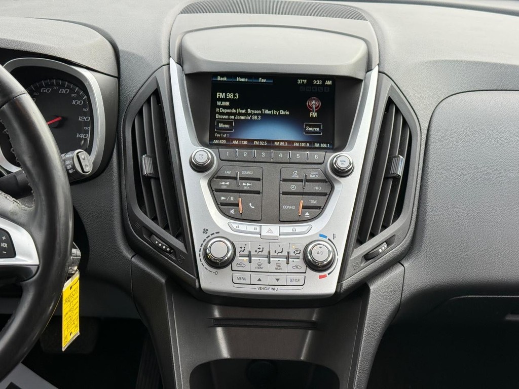 Chevrolet Equinox Vehicle Full-screen Gallery Image 09