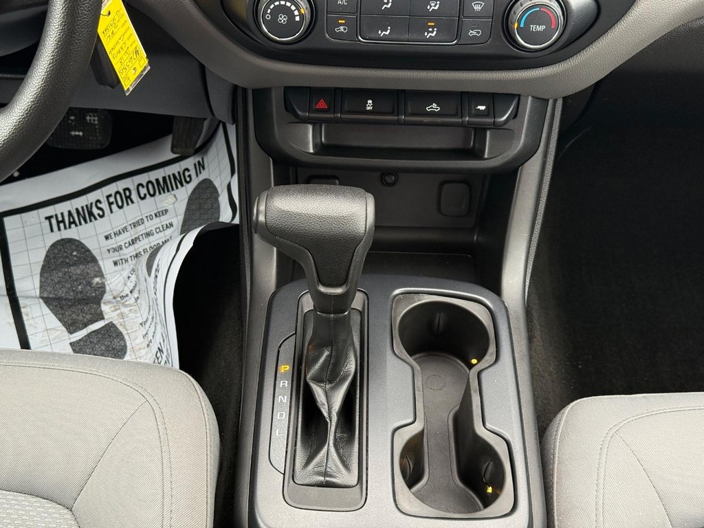 Chevrolet Colorado Vehicle Full-screen Gallery Image 09