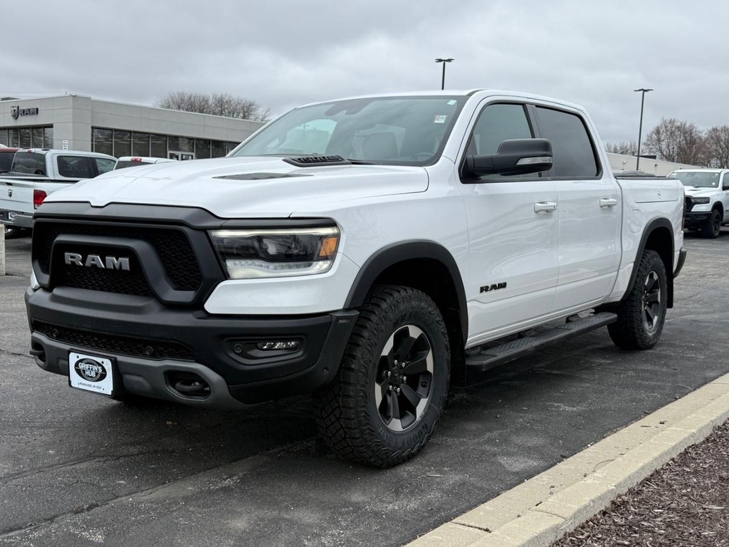 Ram 1500 Vehicle Full-screen Gallery Image 09