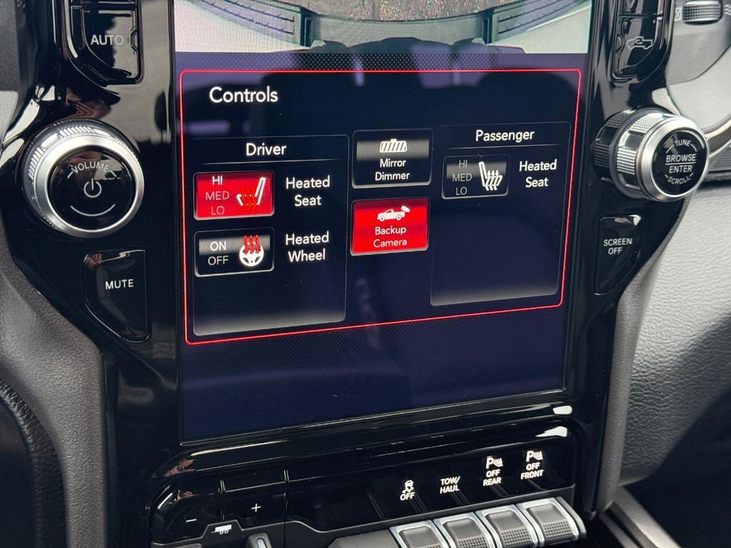 Ram 1500 Vehicle Full-screen Gallery Image 20