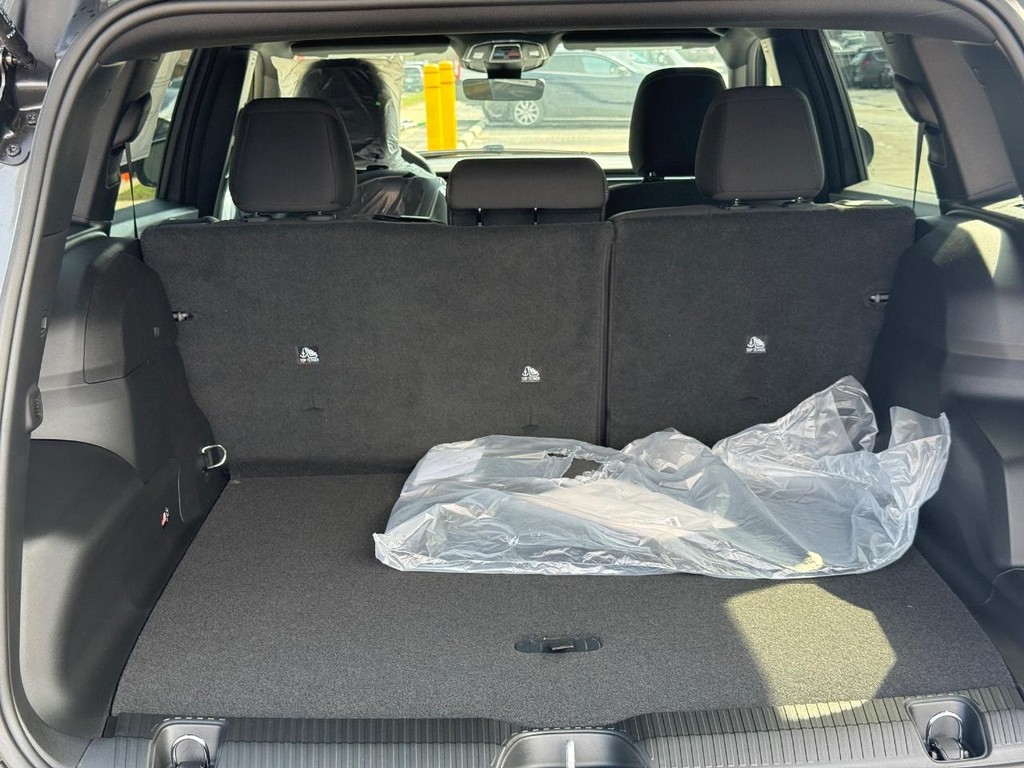 Jeep Cherokee Vehicle Full-screen Gallery Image 05