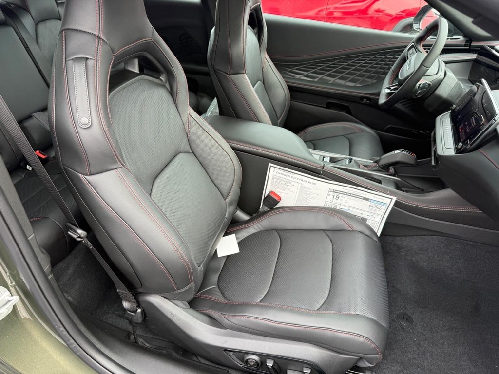 Dodge Charger Vehicle Full-screen Gallery Image 06