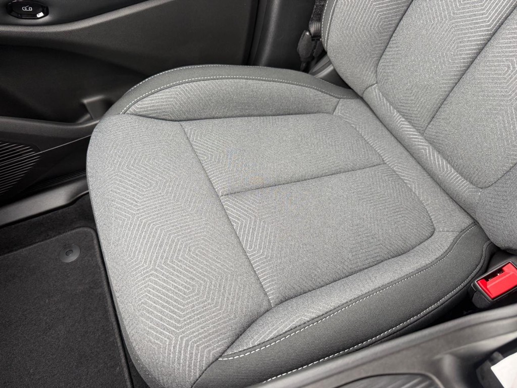 Jeep Cherokee Vehicle Full-screen Gallery Image 17