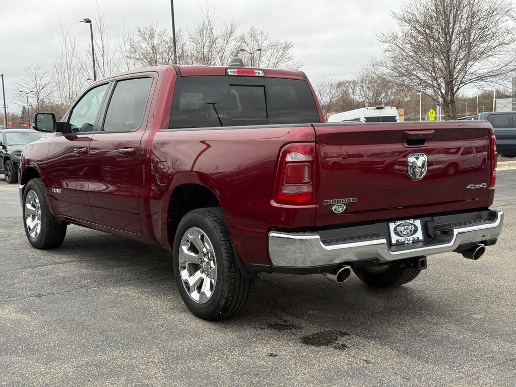 Ram 1500 Vehicle Full-screen Gallery Image 06