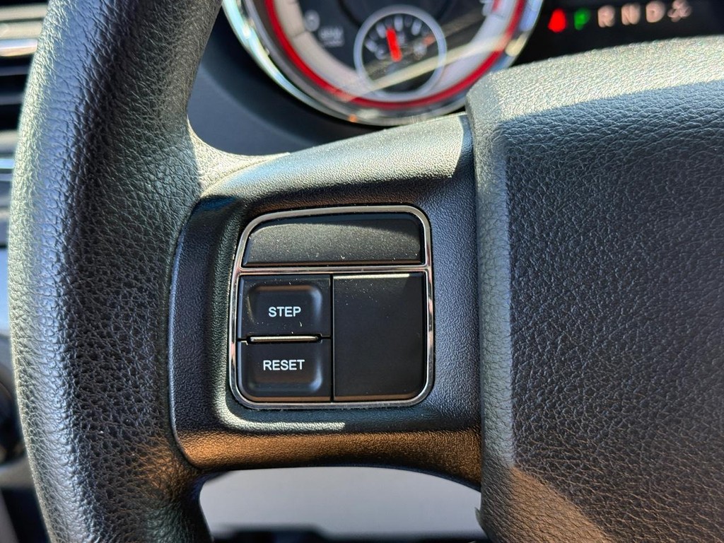 Ram Cargo Van Vehicle Full-screen Gallery Image 12