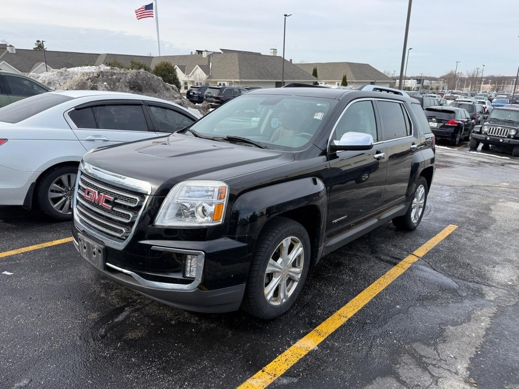 GMC Terrain Vehicle Full-screen Gallery Image 02