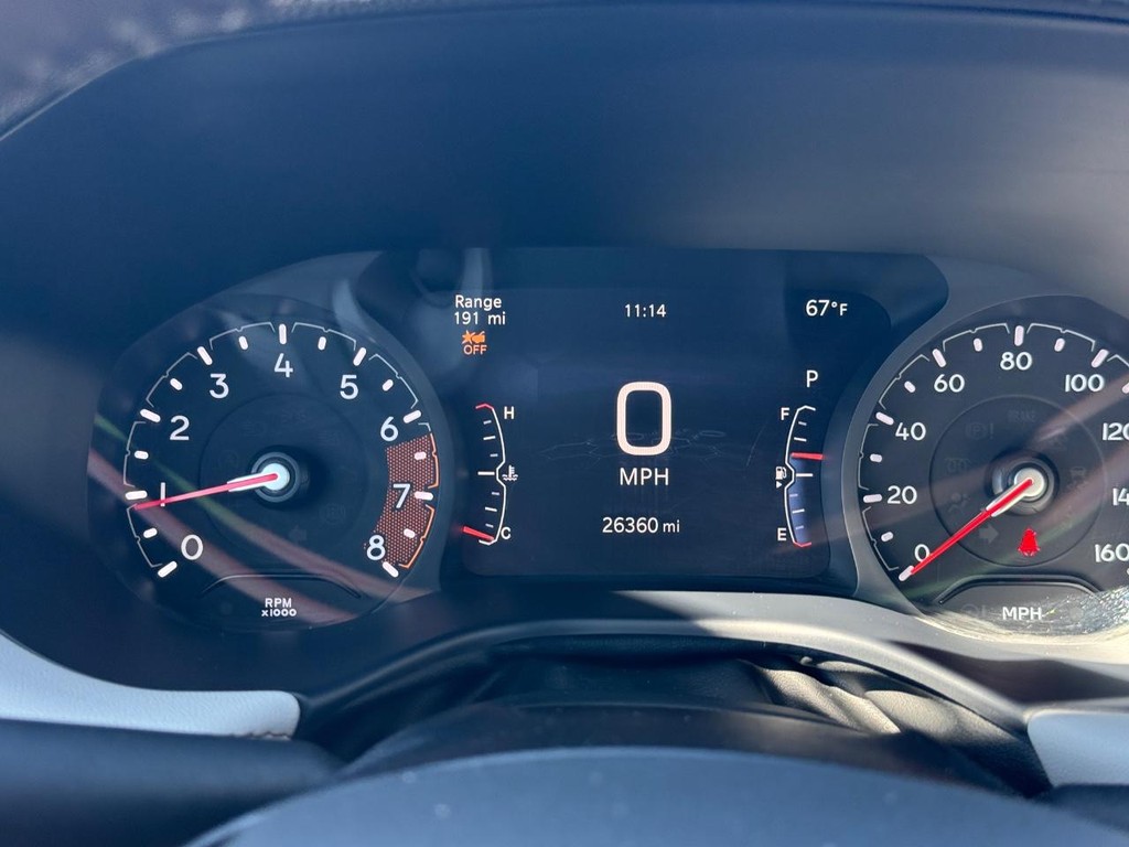 Jeep Compass Vehicle Full-screen Gallery Image 17