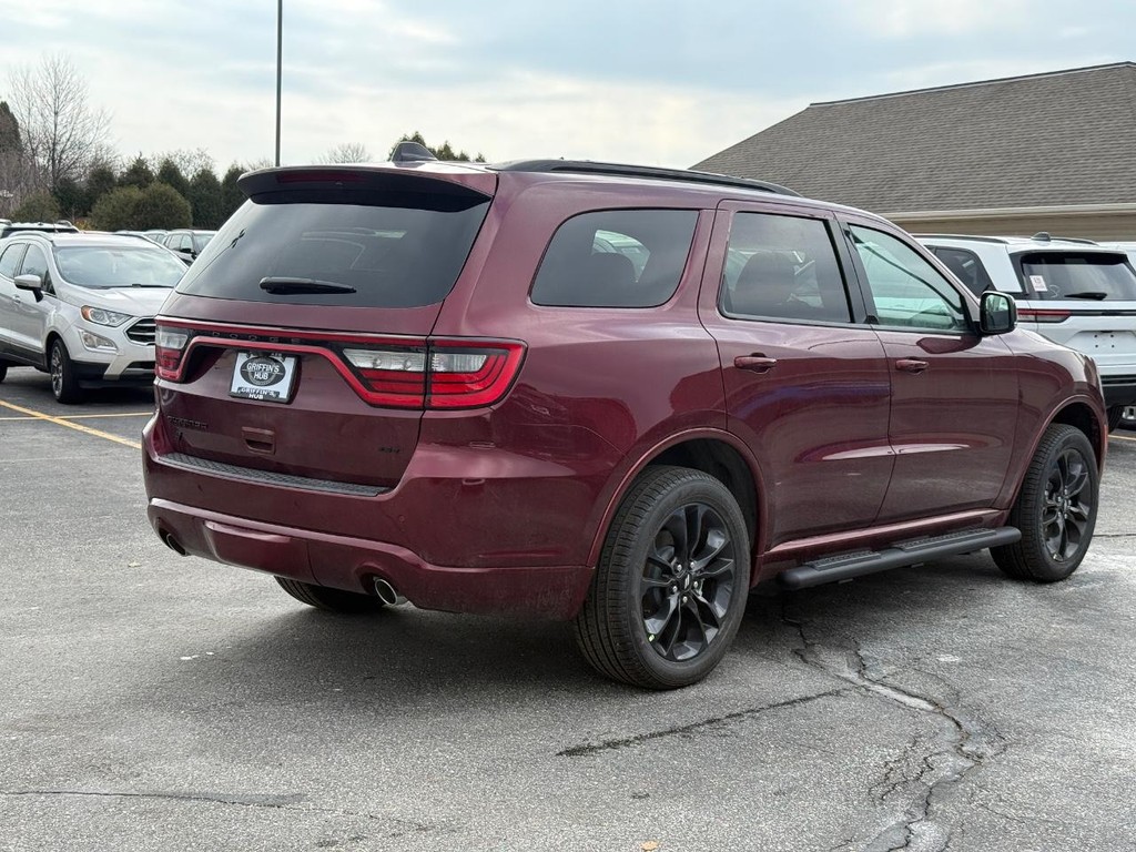 Dodge Durango Vehicle Full-screen Gallery Image 03