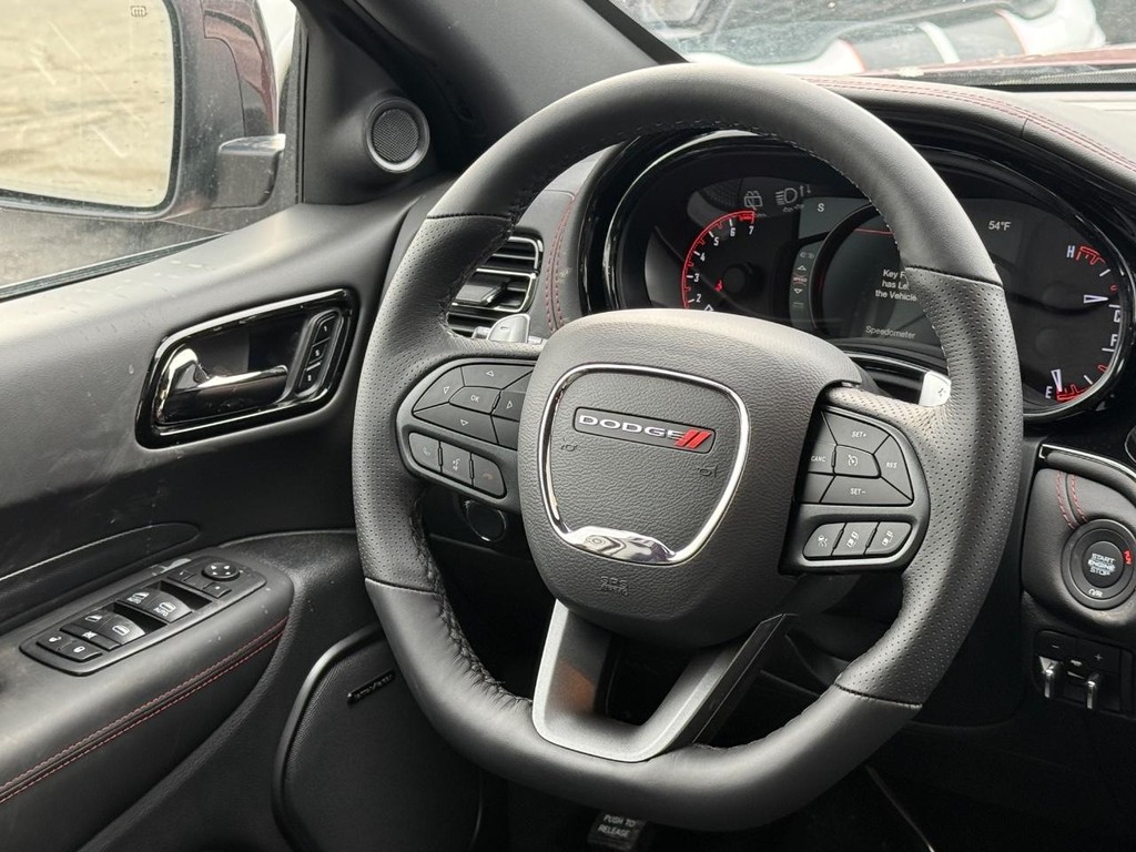 Dodge Durango Vehicle Full-screen Gallery Image 10