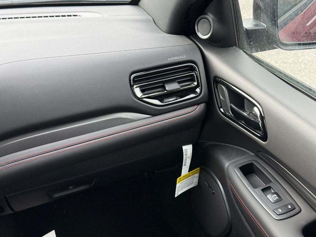 Dodge Durango Vehicle Full-screen Gallery Image 11