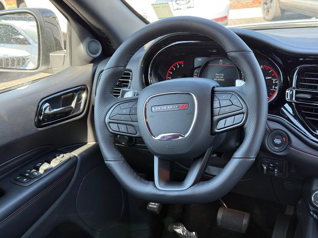 Dodge Durango Vehicle Full-screen Gallery Image 09